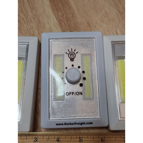 Set of 4 Battery Operated Lights | Portable Wireless Lighting - Picture 7 of 8